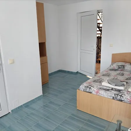 Gasthuis Rene Si Ilinca Eforie Nord